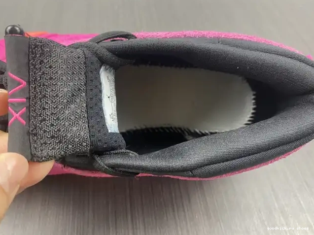 Rep Retro Jordan (W) Shocking Low Pink DH4121-600 14 0520